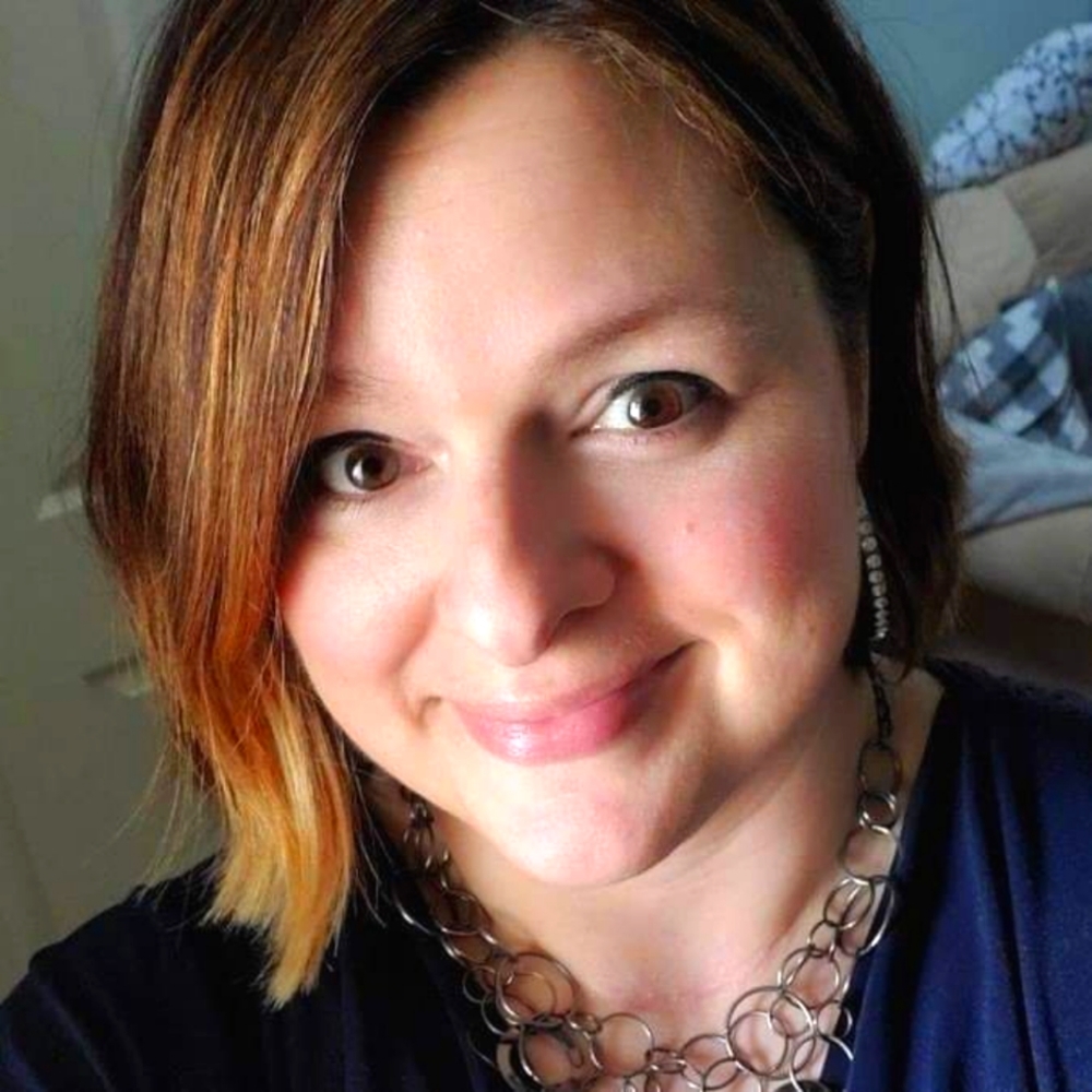 Meet your Posher, Connie
